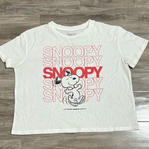 ! NEW! Women’s Crop Top Peanuts Snoopy White and Red T-Shirt Size M